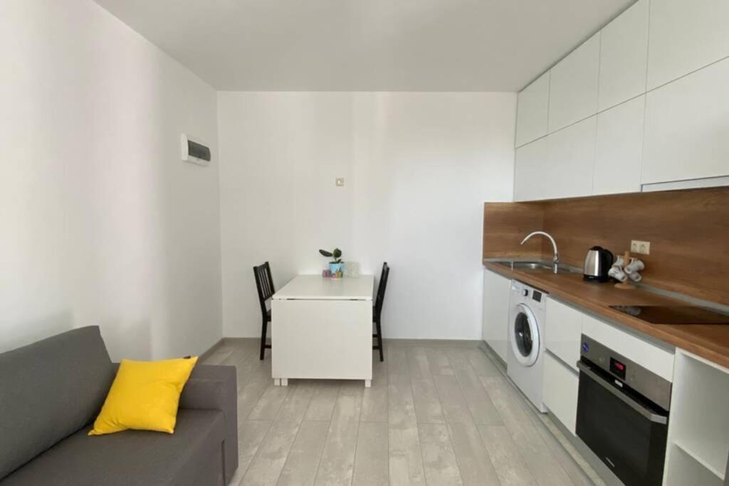 Lola Seaview Guest House. Уютный Домик В Варне Warna Zewnętrze zdjęcie