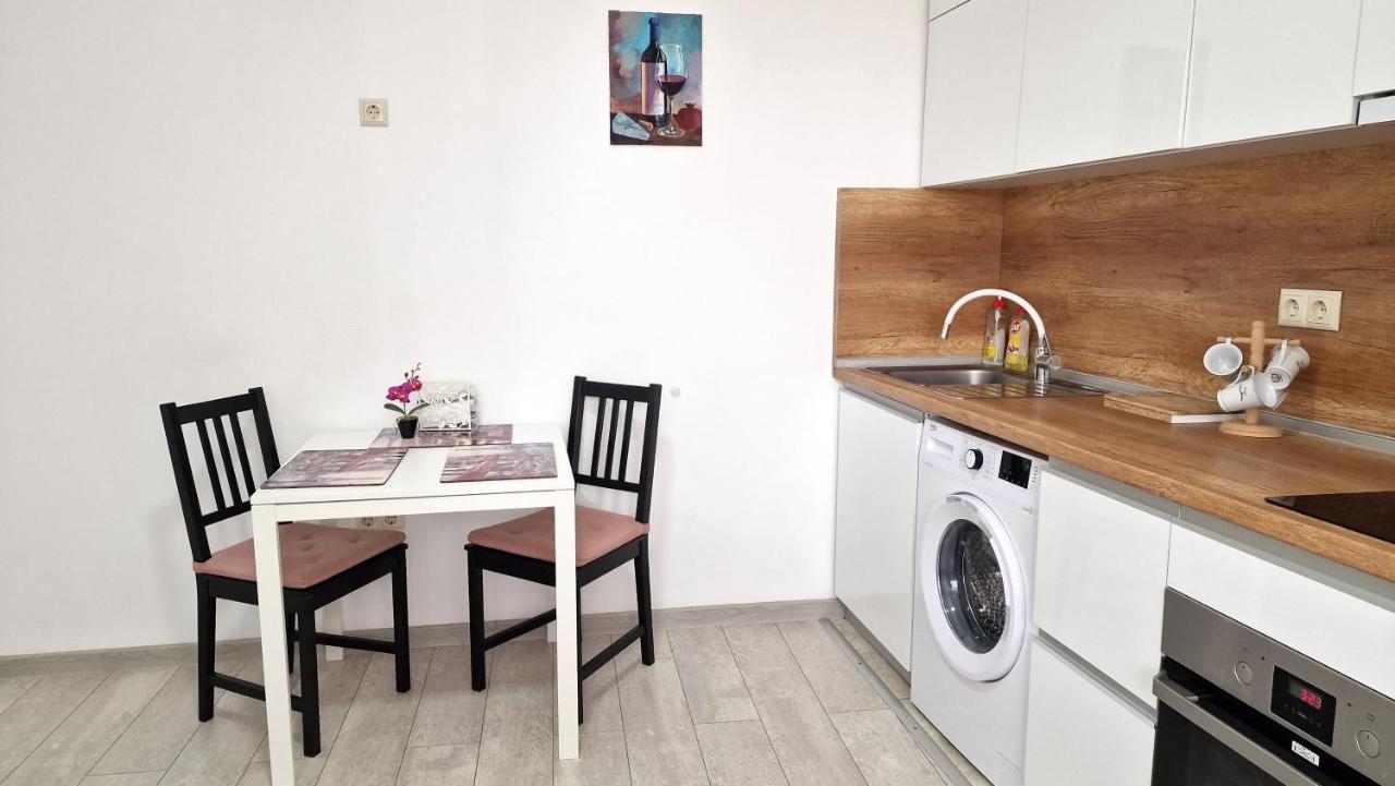 Lola Seaview Guest House. Уютный Домик В Варне Warna Zewnętrze zdjęcie