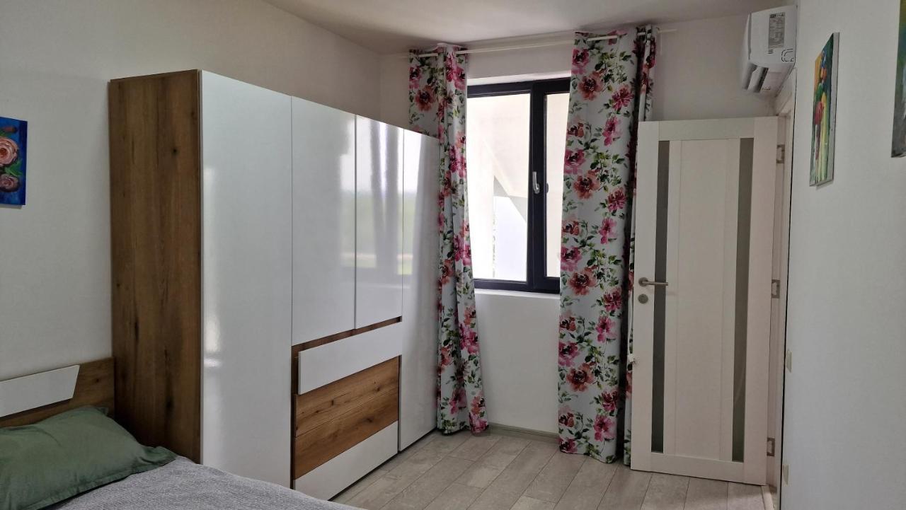 Lola Seaview Guest House. Уютный Домик В Варне Warna Zewnętrze zdjęcie